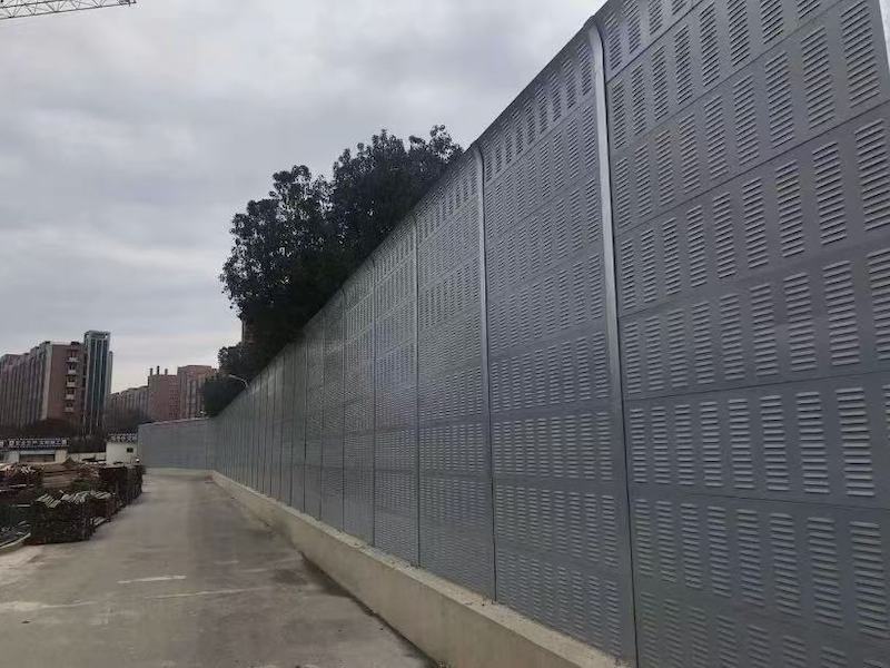 高速公路声屏障