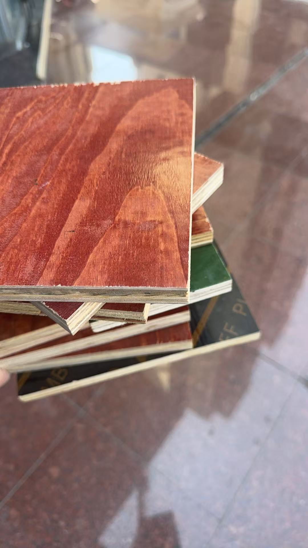楼梯模板设计要点，建筑模板选型建议