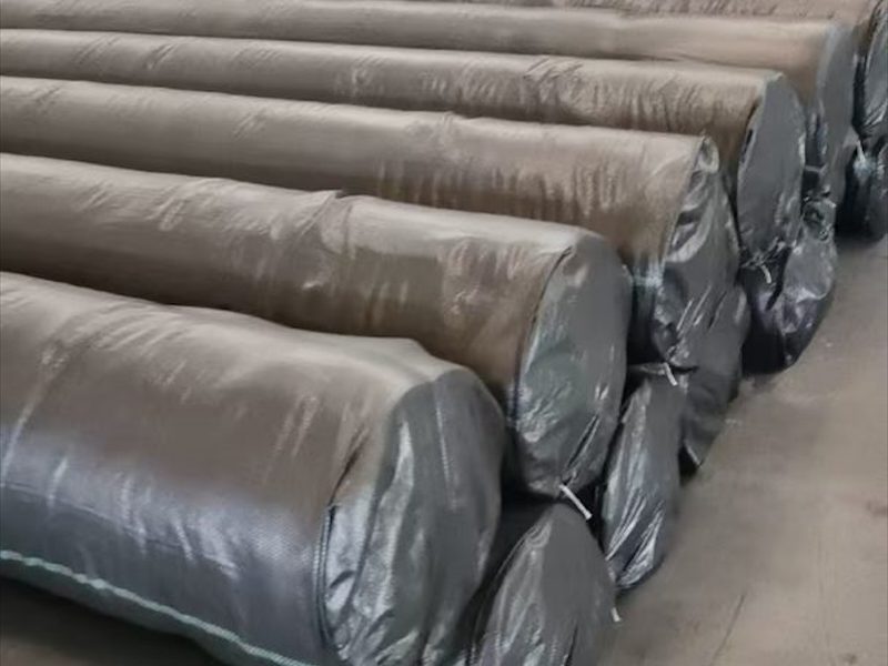 短纤土工布