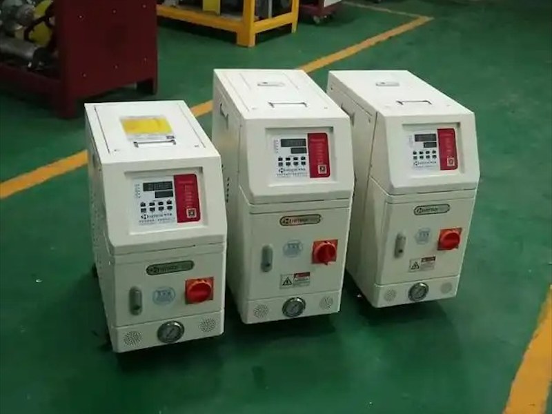 模温机设备展示