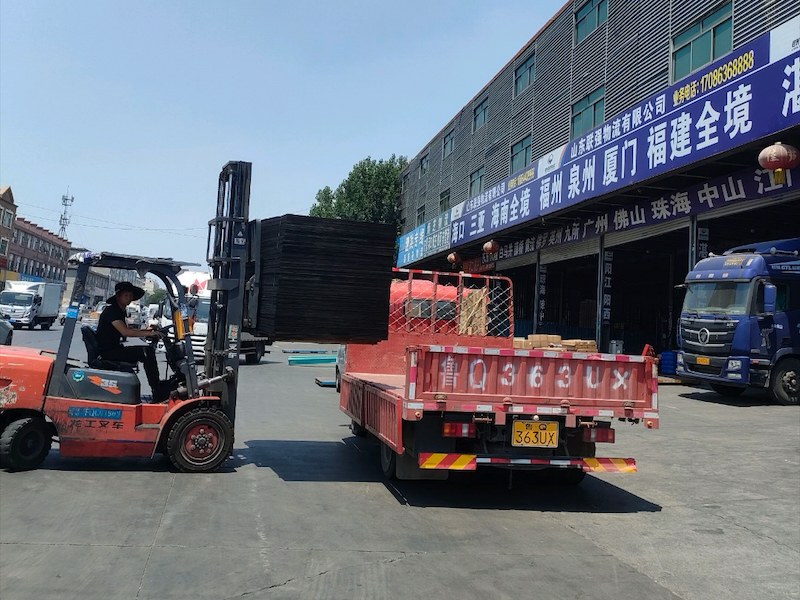 抗弯强度:100MPa