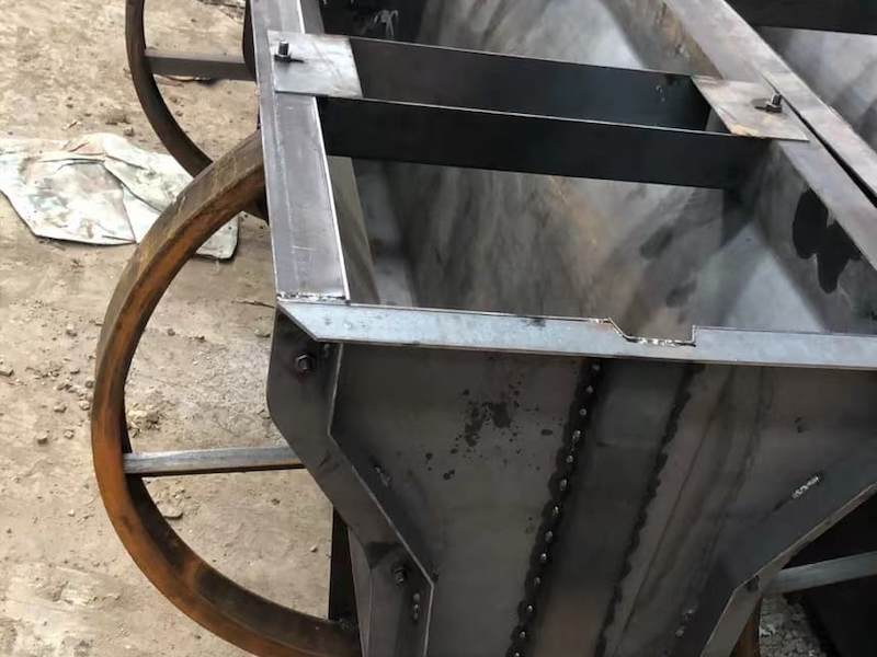 隔离墩模具