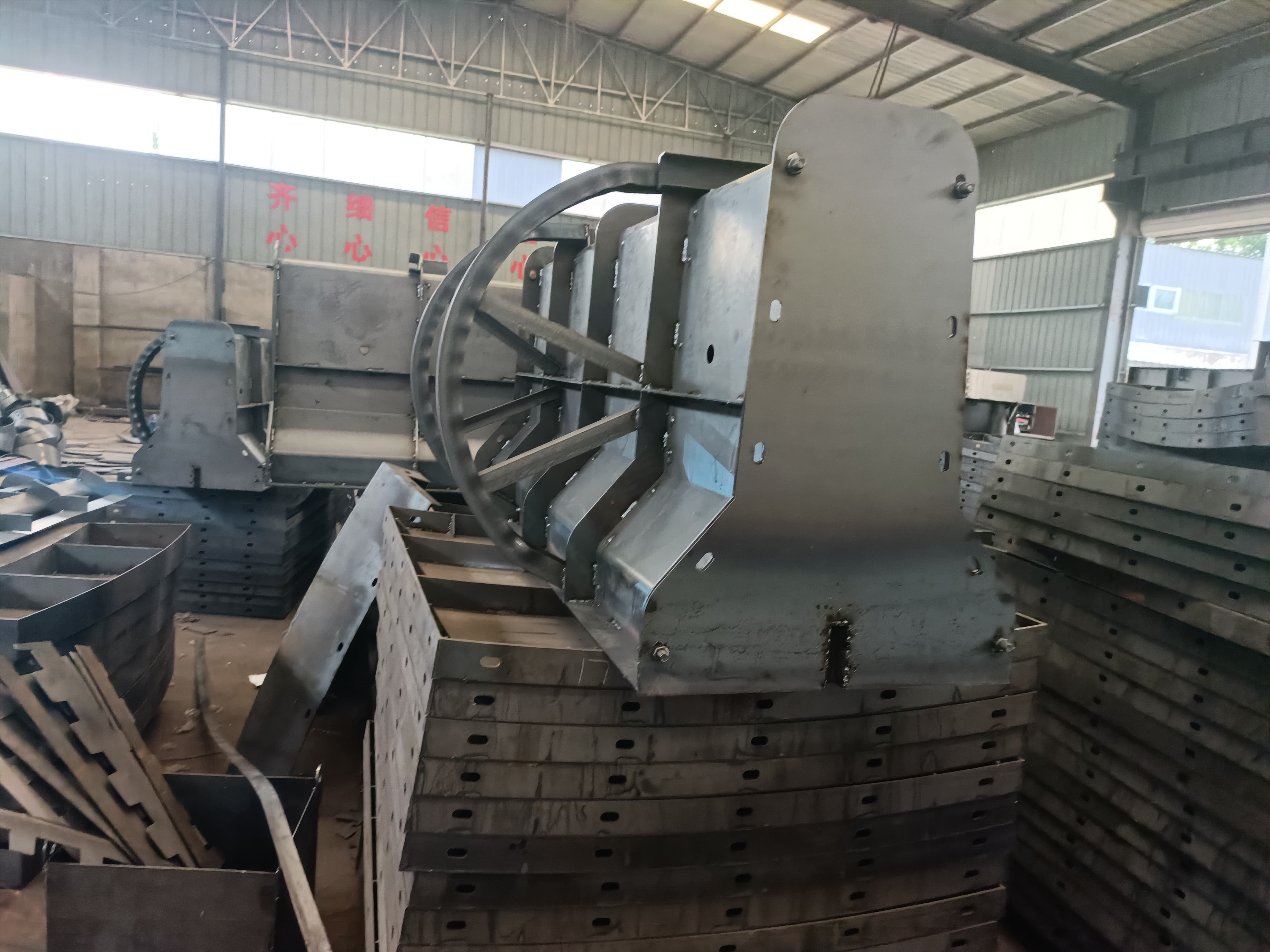 焦作市路障隔离墩模具