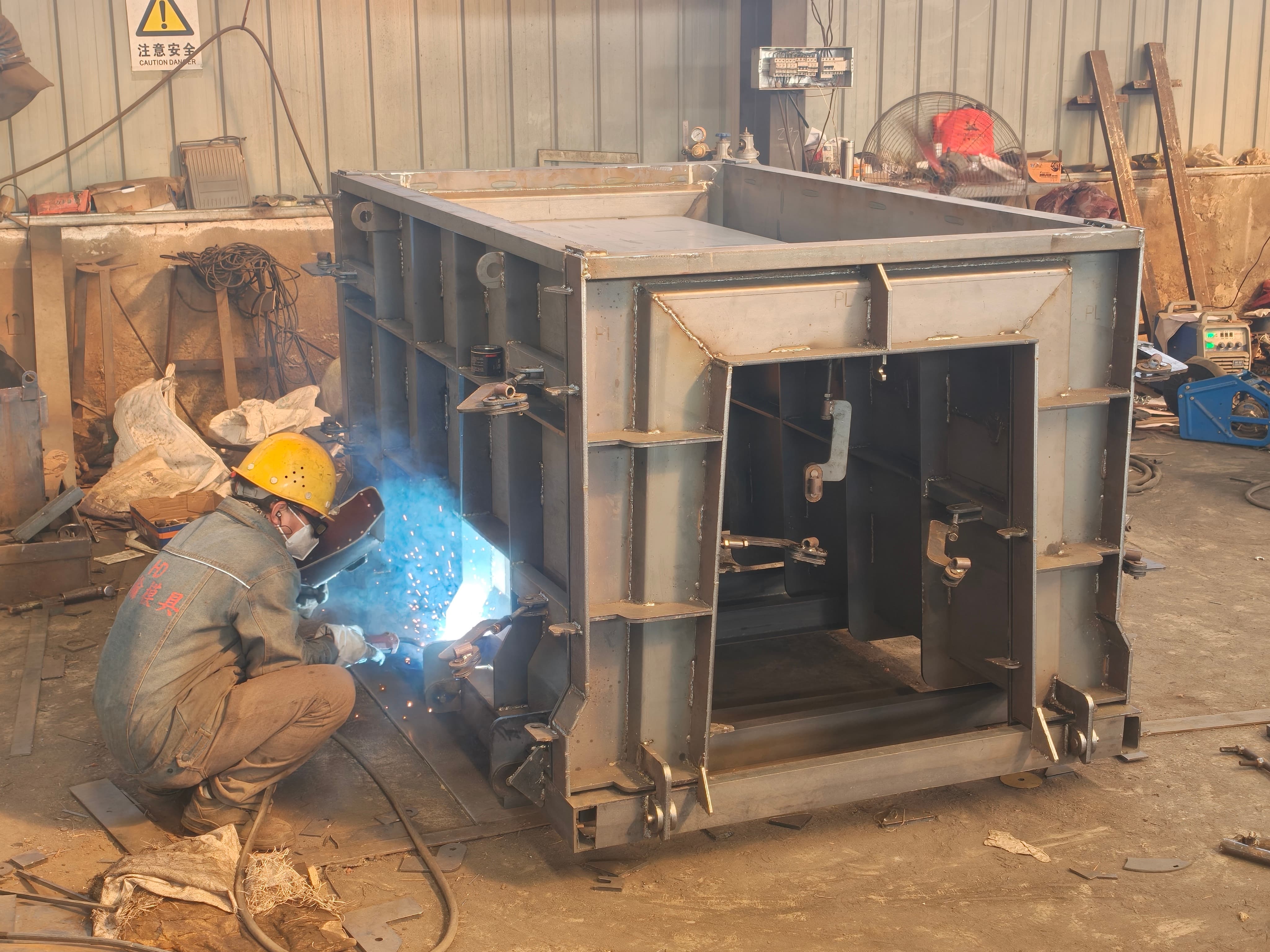 焦作市u型流水槽模具