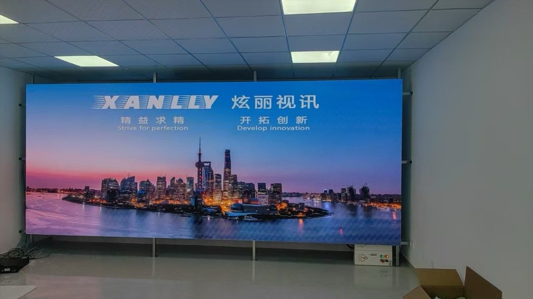 液晶拼接屏