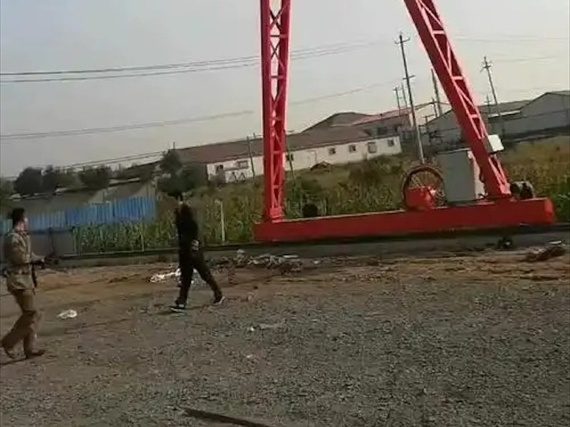 单梁龙门吊