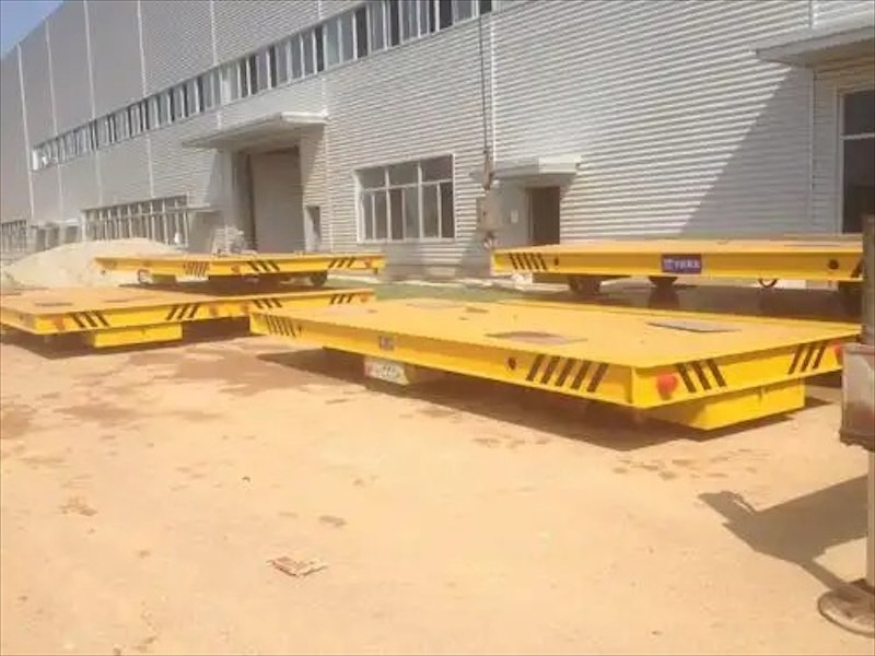 无轨蓄电池平车