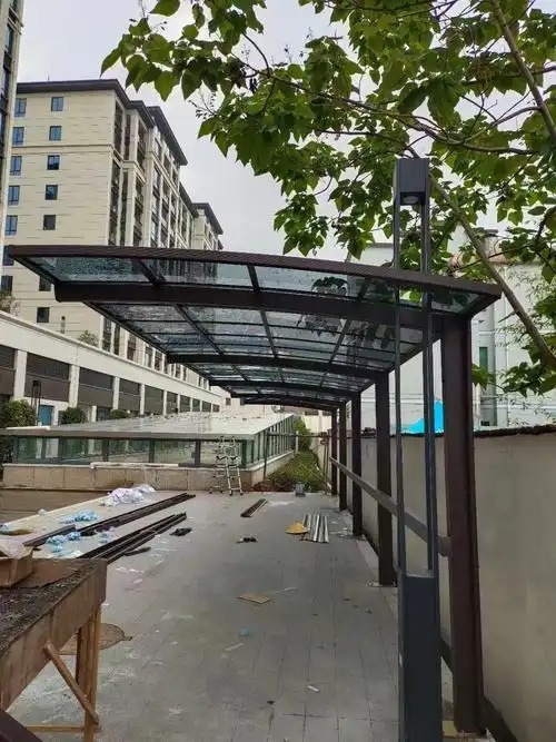 雨棚