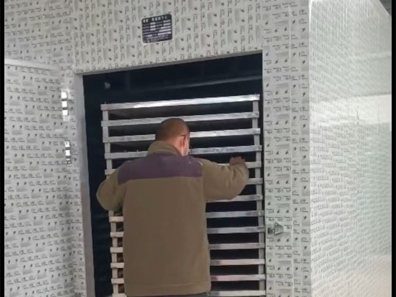 烘干设备工作示意图