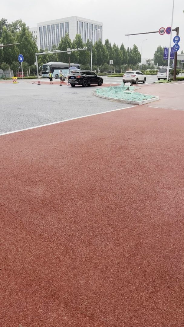 陶瓷颗粒防滑坡道