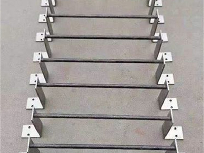 外墙定位筋