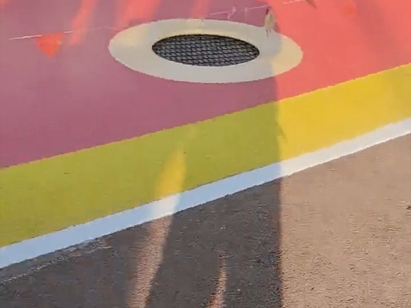 震荡标线