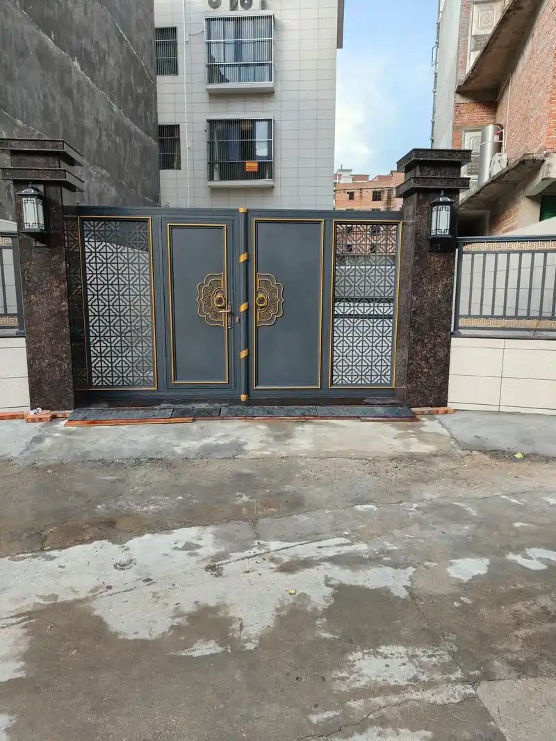 铝艺庭院大门