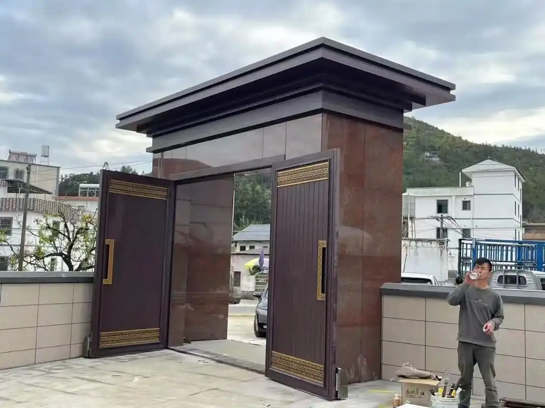 铝艺庭院大门
