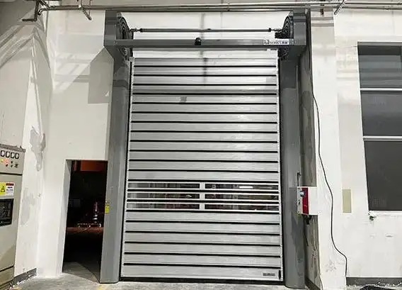 车库卷帘门