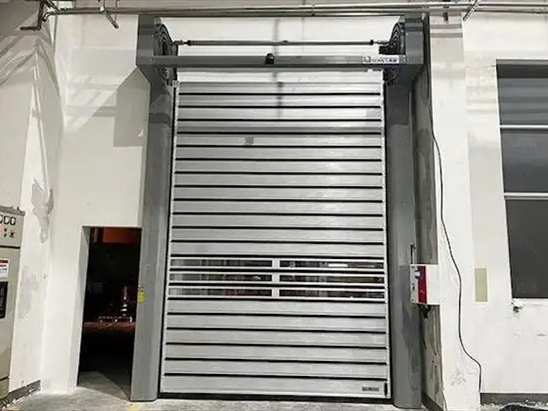 车库卷帘门
