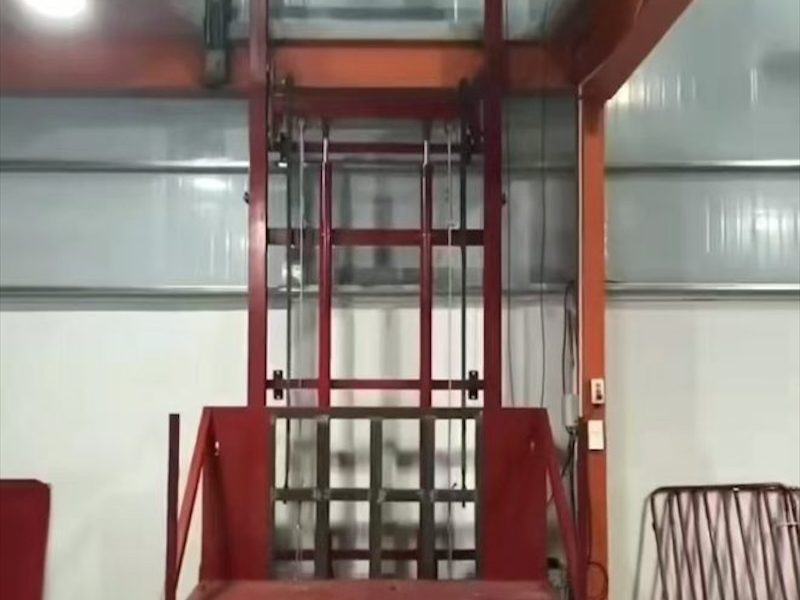 液压货梯