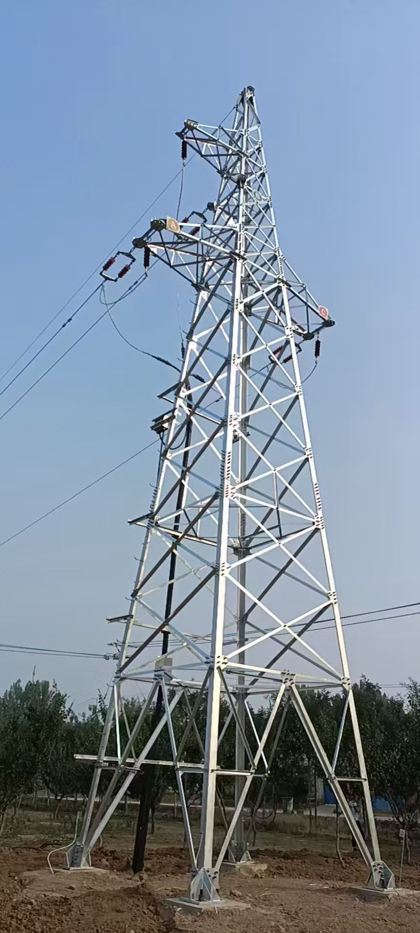 南通市崇川区特高压输电塔项目：推动能源高效传输新进程
