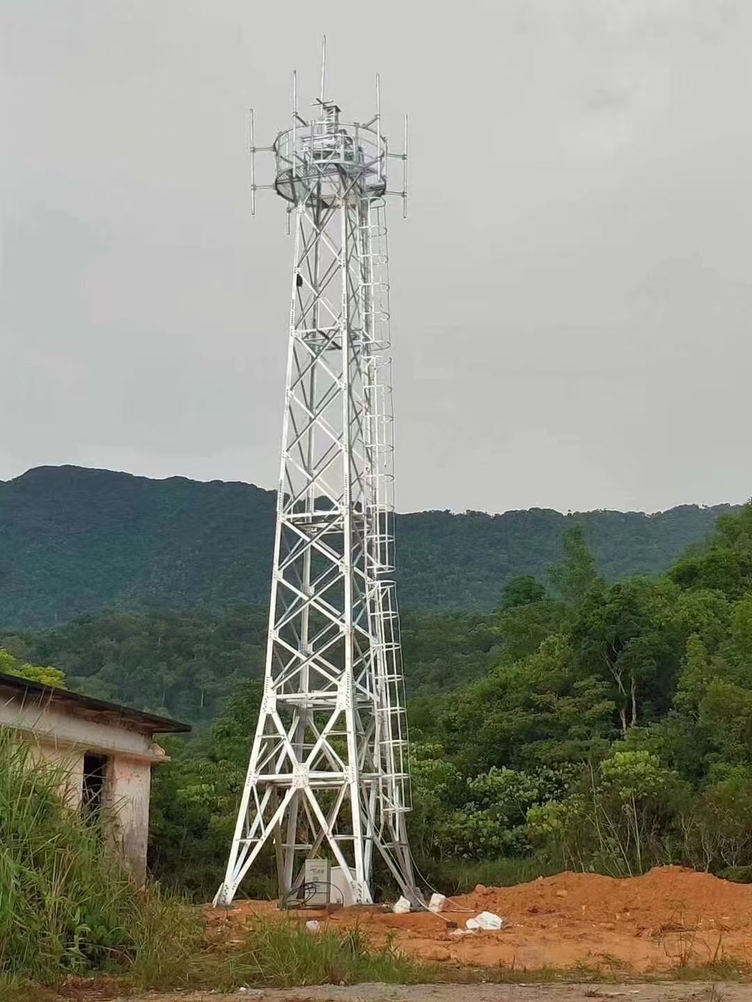 齐齐哈尔市铁锋区边防监控塔技术升级，增强边境监控效能
