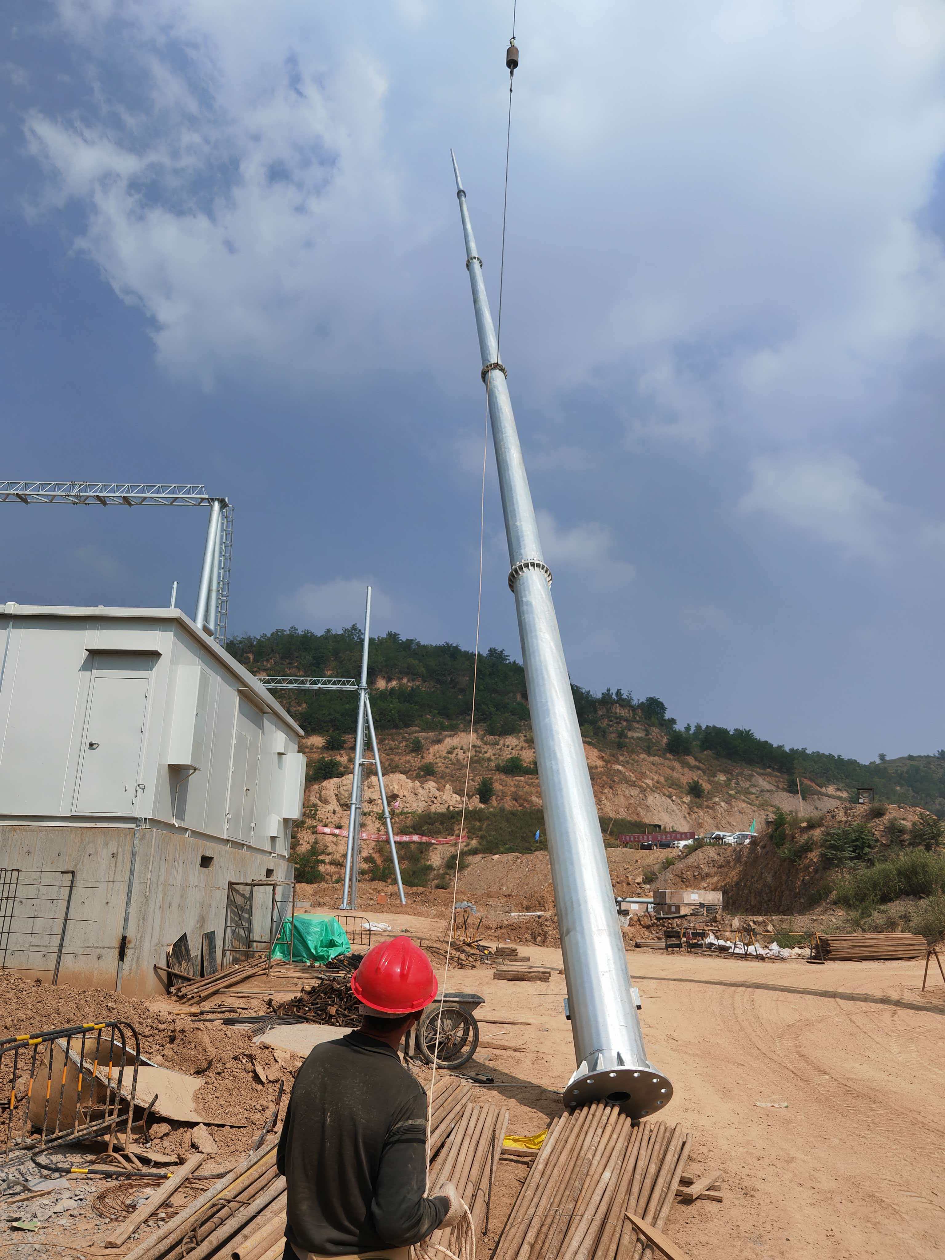 输电塔基础施工在黔南州独山县的地质适应性分析