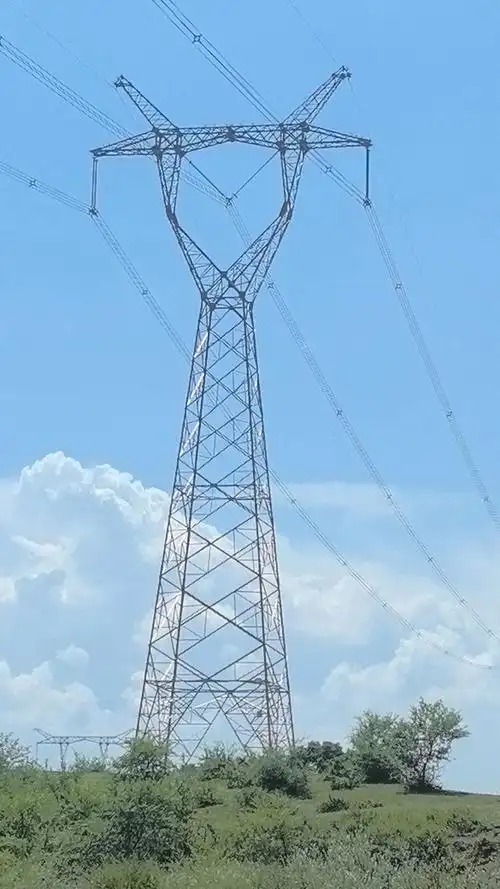 黔东南岑巩县输电塔安装施工安全注意事项