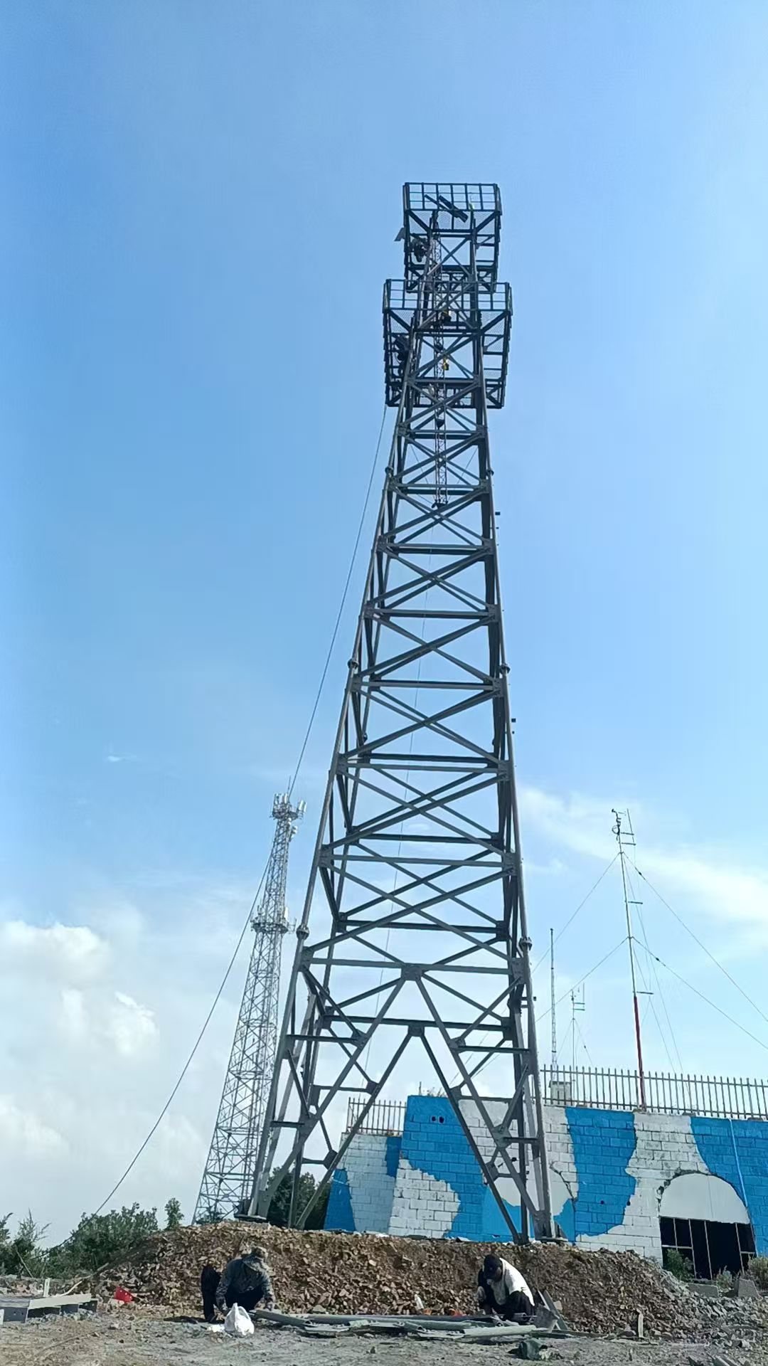 山西省机场监控塔的布局设计与功能实现