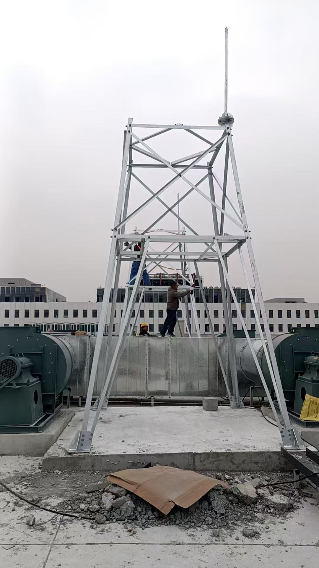 解析福州市仓山区移动基站塔建设规范，确保钢结构观测塔安全