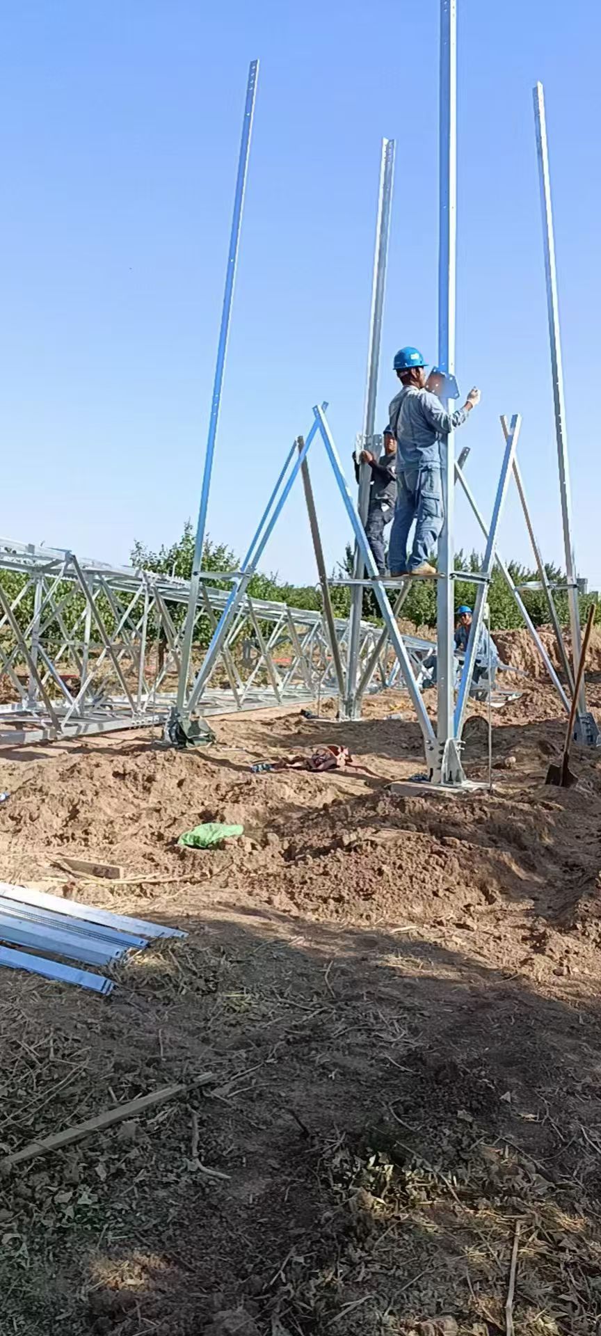 张家口监控塔生产厂家怎么联系？供应商推荐与规格确