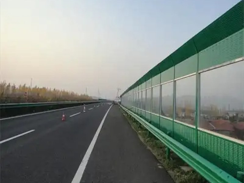 高速公路声屏障