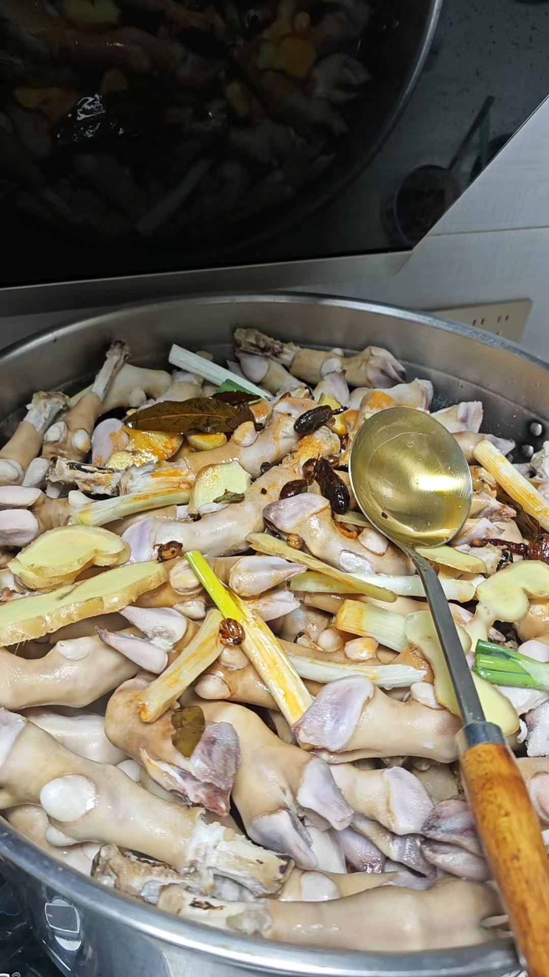 汕头市火烧羊蹄