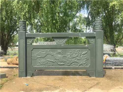 河北省桥梁护栏维护：定期检查与修复方法