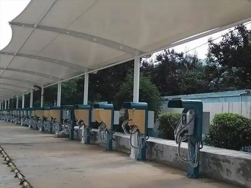 车棚张拉膜结构