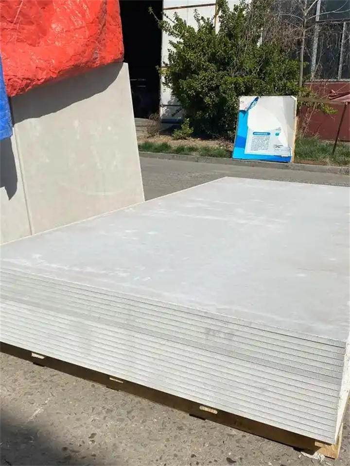 铅玻璃
