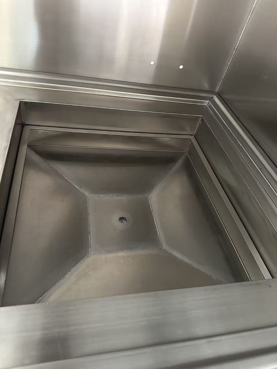 精密钣金机箱选陕西省厂家，防锈抗腐蚀性能更可靠