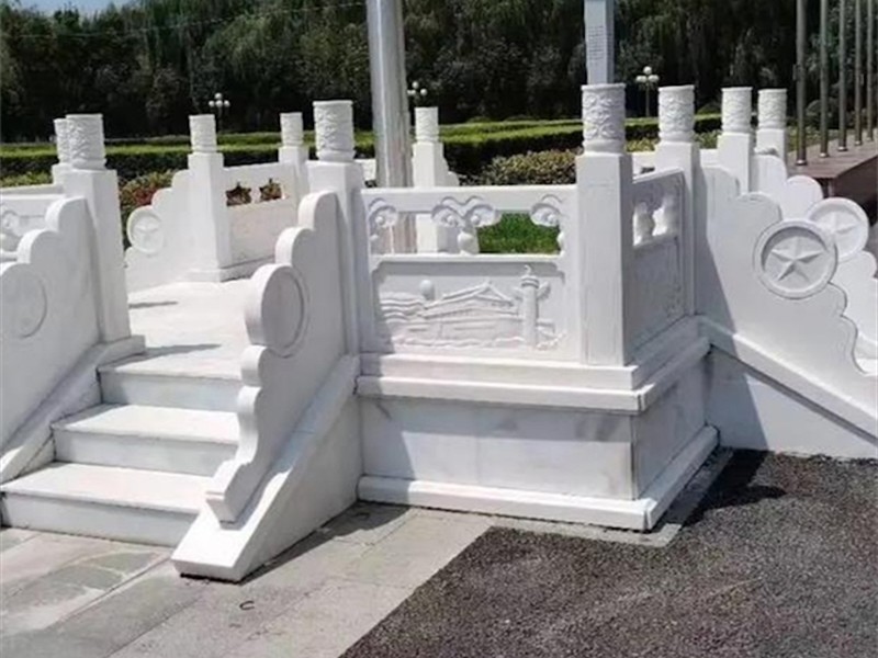 汉白玉栏杆工艺细节