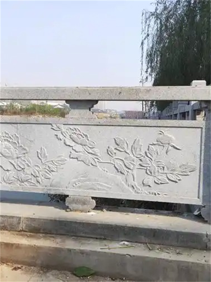 寺庙栏杆雕刻注意事项：兰州市安宁区石雕厂家分享宗教题材创作要点
