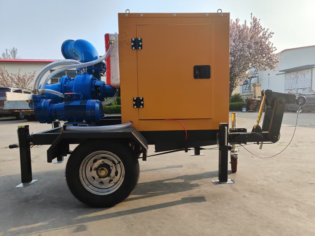 移动排水泵车