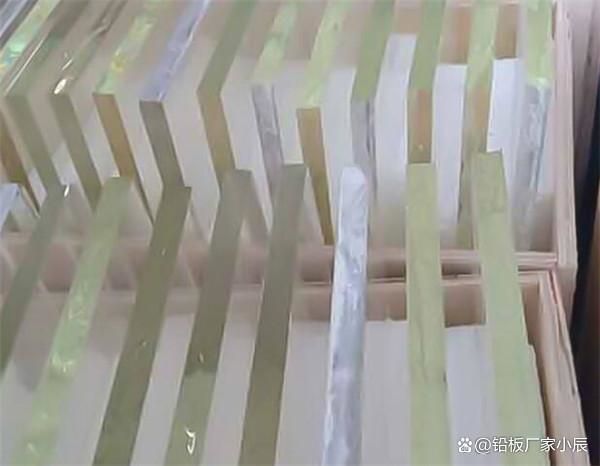 光学铅玻璃批发：高透光防辐射玻璃供应商