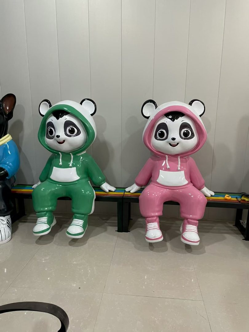 玻璃钢彩色雕塑