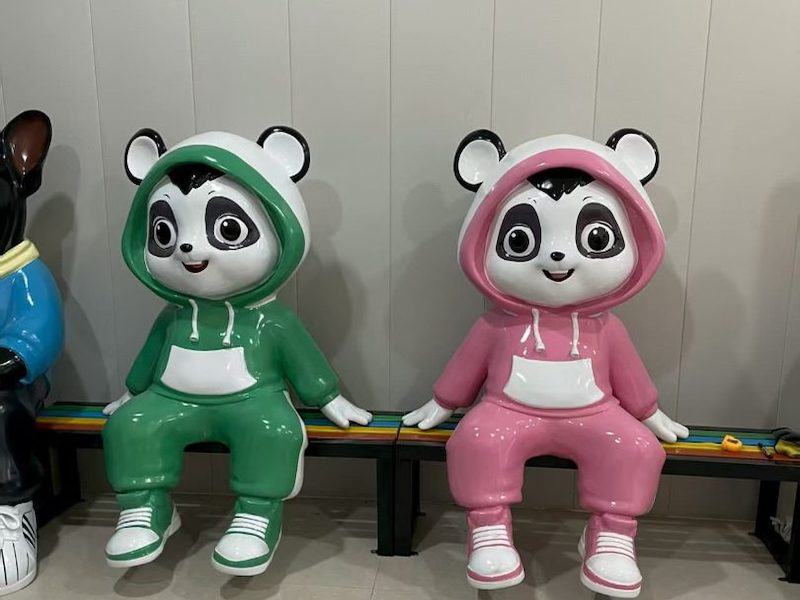 玻璃钢彩色雕塑