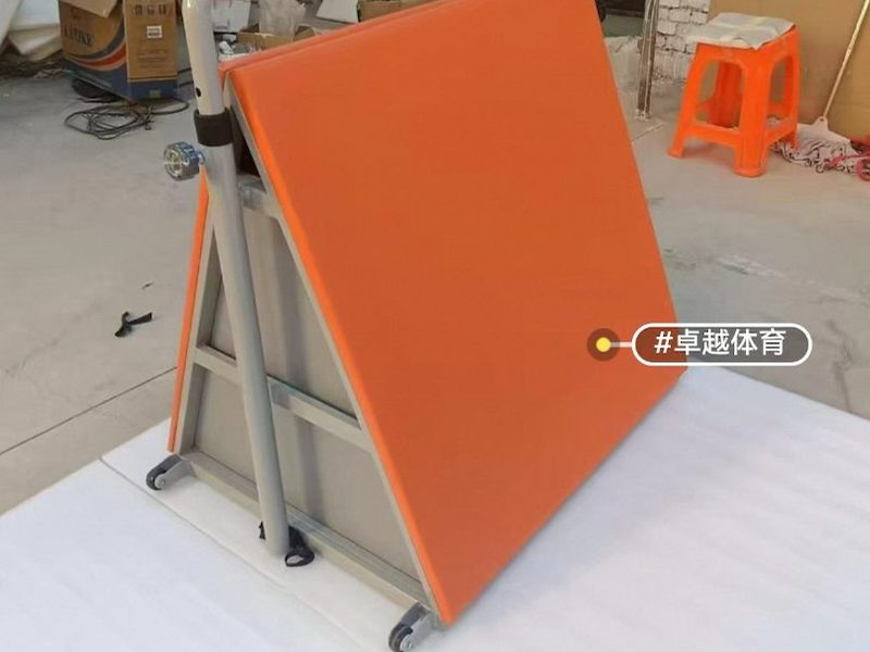 跑酷运动器材