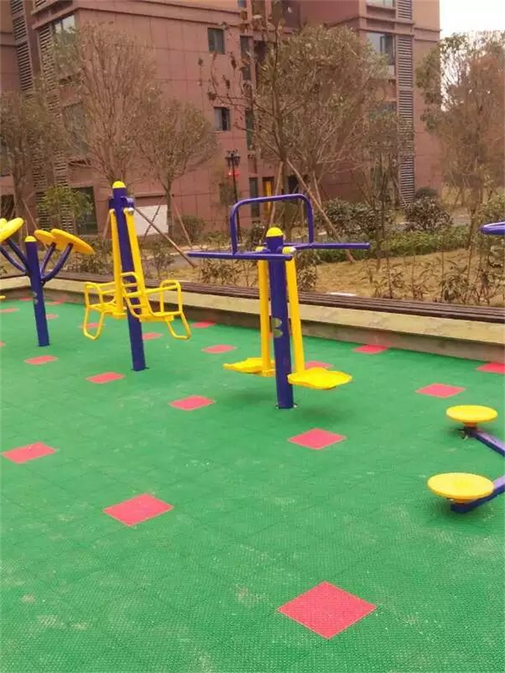 林芝市公共体育器材