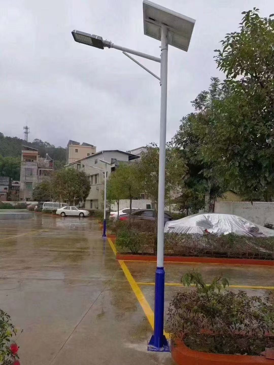 陇南市西和县太阳能路灯价格对比：不同型号怎么选