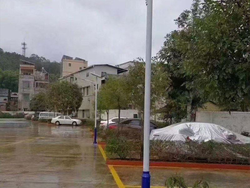 太阳能路灯安装效果