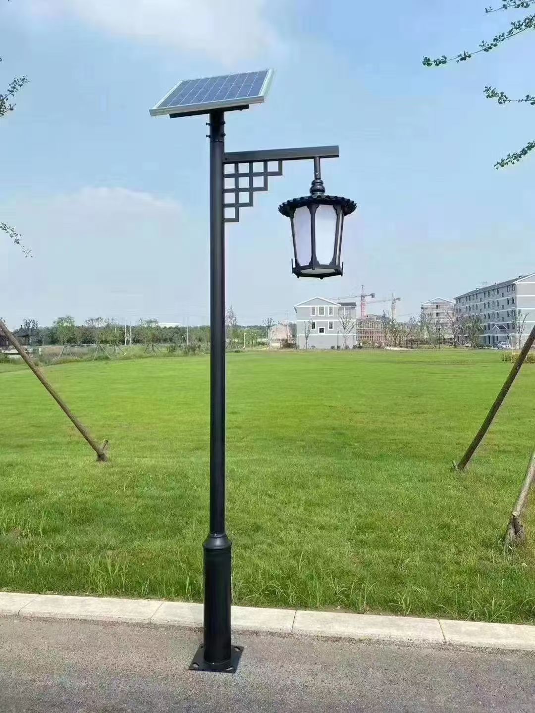 长沙市望城区太阳能景观灯维护技巧与常见问题