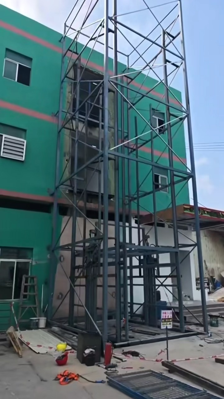巴音郭楞升降机厂家