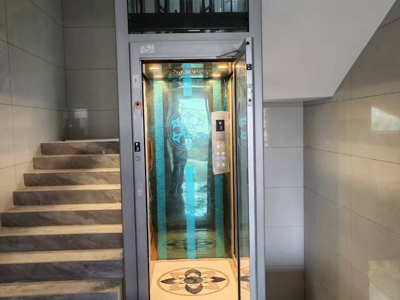 巴音郭楞家用电梯
