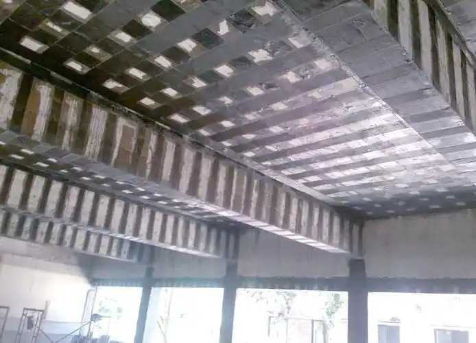 预浸料碳纤维布在山西省工业建筑加固中的使用方法