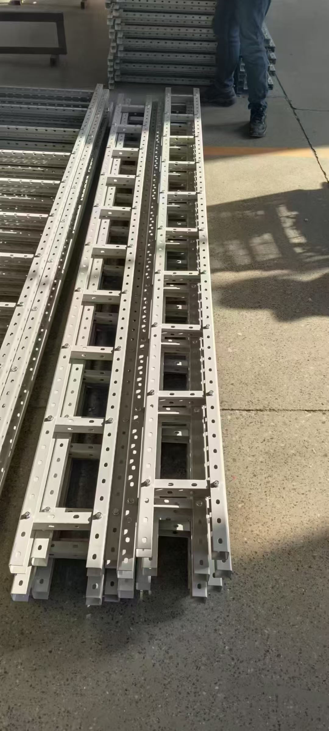 驻马店市光纤槽道