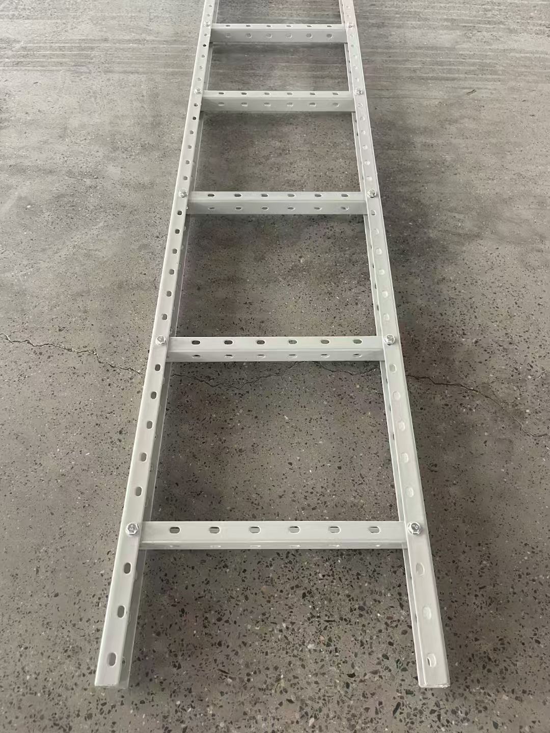 西藏阿里U型钢走线架生产厂家_铝合金梯式走线架|铝合金网格走线架定制专业商家